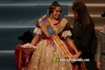 Mar?a Olivas Vidal  ja llueix la banda que la acredita com a Reina Fallera infantil de Burriana 2023