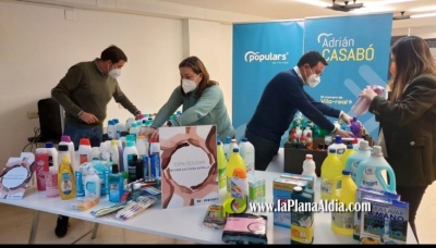 El PP de Vila-real recoge alimentos de primera necesidad y productos de limpieza en el Espacio Solidario María José Valtueña