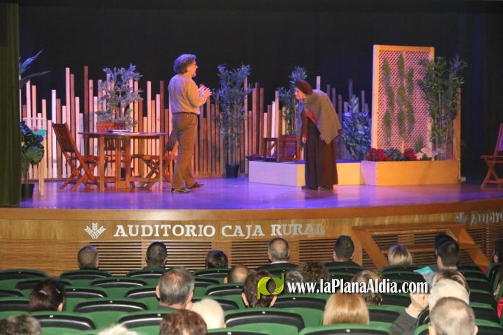 Clausura de la XIX Mostra de Teatre de l'Alcora que ha llenado durante 4 fines de semana el Auditorio de la Caixa Rural alcorina
