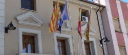 El Ayuntamiento de les Coves de Vinrom se muestra favorable a una tramitacin del parque solar sin expropiaciones y con adopcin de medidas que sirvan para mitigar el impacto paisajstico
