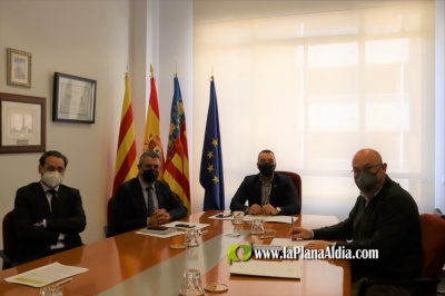 El director general d'Urbanisme es reuneix amb l'alcalde, el regidor de Territori i el coordinador d'Urbanisme per a avançar en la gestió urbanística a Vila-real