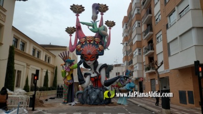 Don Bosco se adelanta y ya tiene la falla plantada
