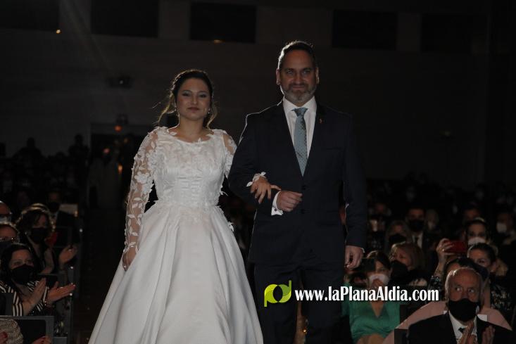 Marta Guzm?n ja 'reina' en les festes de Sant Vicent de la Vall