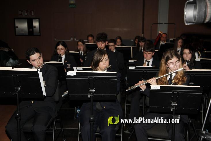Marta Guzm?n ja 'reina' en les festes de Sant Vicent de la Vall