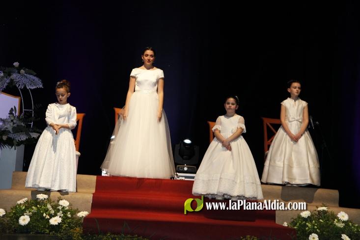 Marta Guzm?n ja 'reina' en les festes de Sant Vicent de la Vall