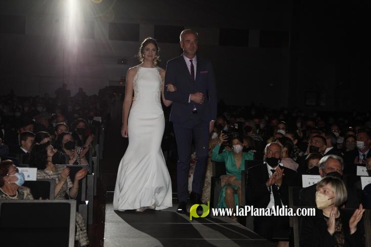 Marta Guzm?n ja 'reina' en les festes de Sant Vicent de la Vall