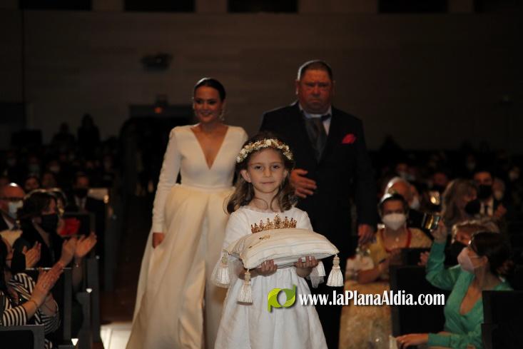 Marta Guzm?n ja 'reina' en les festes de Sant Vicent de la Vall