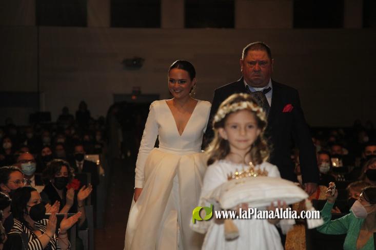 Marta Guzm?n ja 'reina' en les festes de Sant Vicent de la Vall