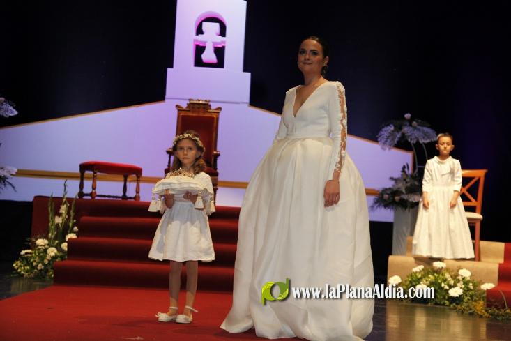 Marta Guzm?n ja 'reina' en les festes de Sant Vicent de la Vall