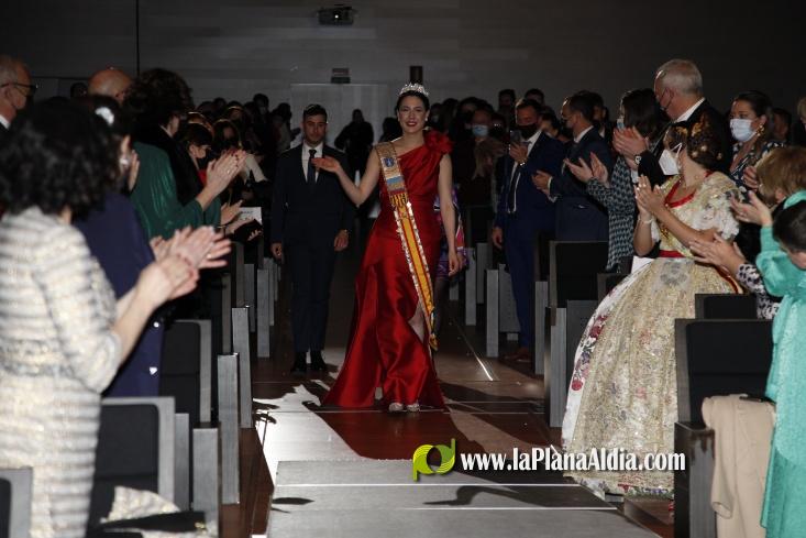 Marta Guzm?n ja 'reina' en les festes de Sant Vicent de la Vall