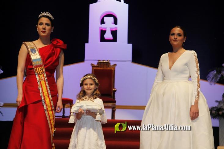 Marta Guzm?n ja 'reina' en les festes de Sant Vicent de la Vall