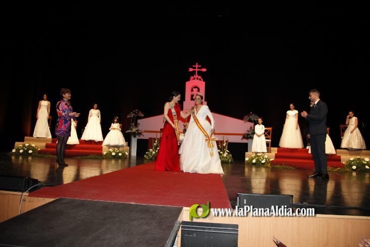 Marta Guzm?n ja 'reina' en les festes de Sant Vicent de la Vall