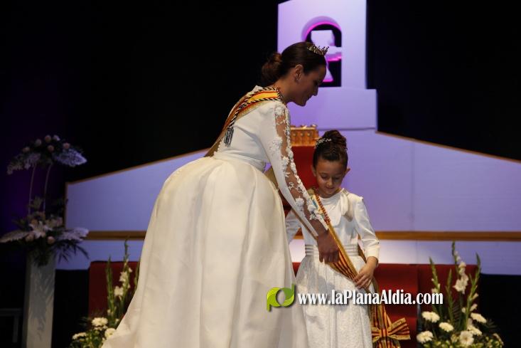 Marta Guzm?n ja 'reina' en les festes de Sant Vicent de la Vall