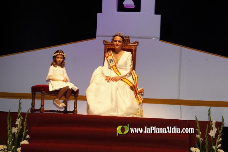 Marta Guzm?n ja 'reina' en les festes de Sant Vicent de la Vall