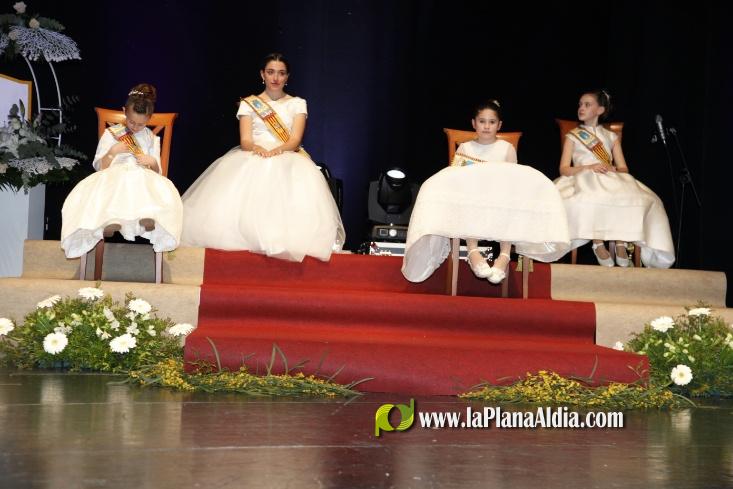 Marta Guzm?n ja 'reina' en les festes de Sant Vicent de la Vall