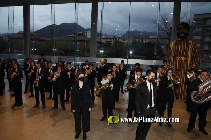 Marta Guzm?n ja 'reina' en les festes de Sant Vicent de la Vall