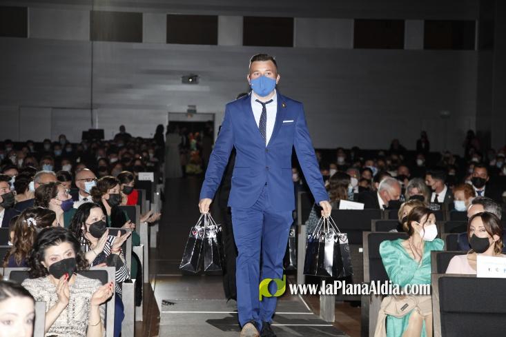 Marta Guzm?n ja 'reina' en les festes de Sant Vicent de la Vall