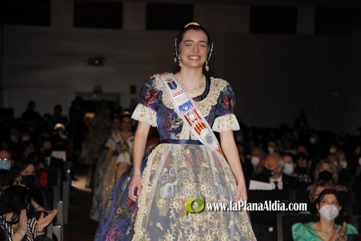 Marta Guzm?n ja 'reina' en les festes de Sant Vicent de la Vall