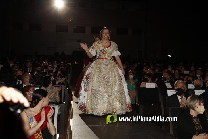 Marta Guzm?n ja 'reina' en les festes de Sant Vicent de la Vall