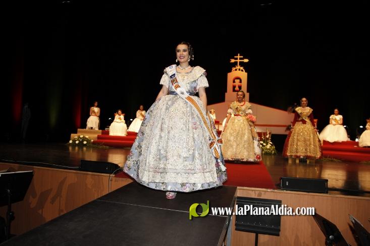 Marta Guzm?n ja 'reina' en les festes de Sant Vicent de la Vall