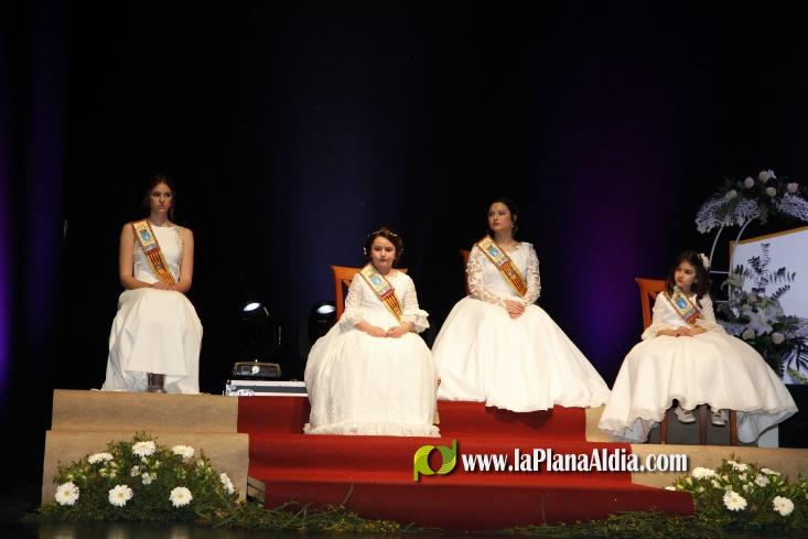 Marta Guzm?n ja 'reina' en les festes de Sant Vicent de la Vall