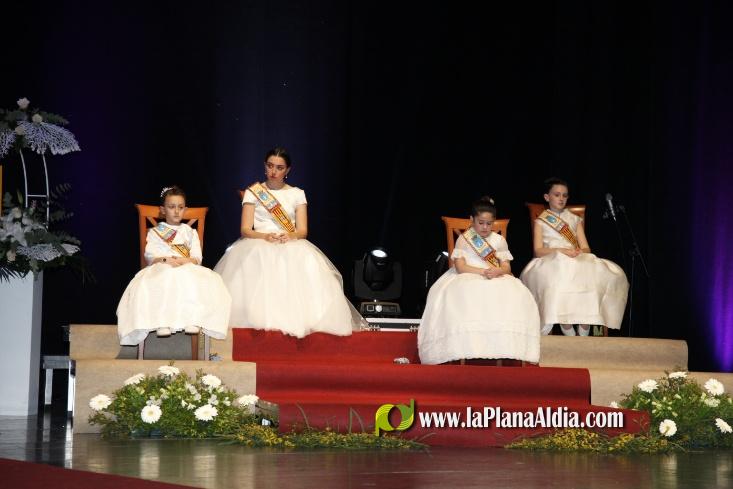 Marta Guzm?n ja 'reina' en les festes de Sant Vicent de la Vall