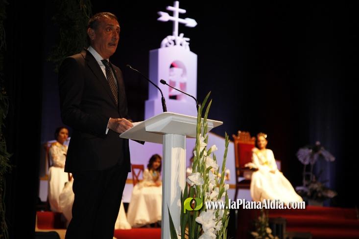 Marta Guzm?n ja 'reina' en les festes de Sant Vicent de la Vall