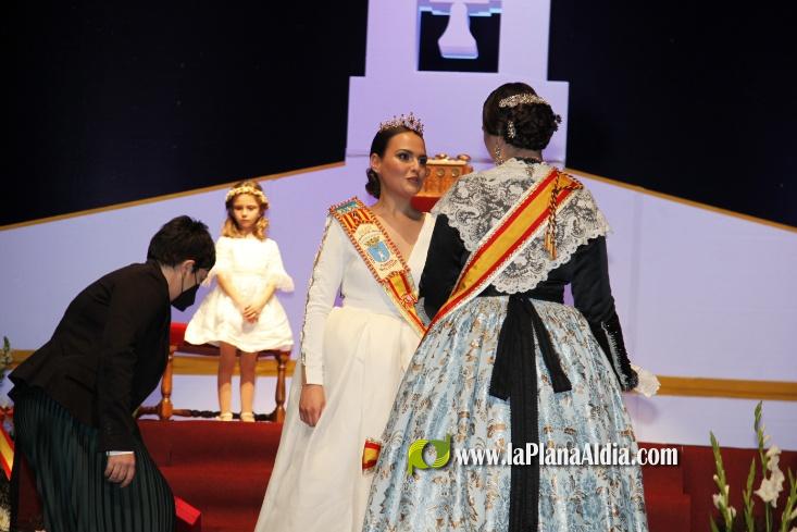 Marta Guzm?n ja 'reina' en les festes de Sant Vicent de la Vall