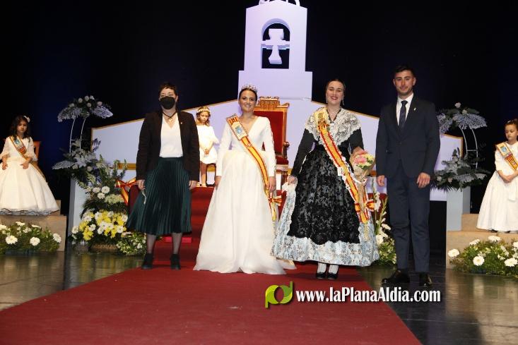 Marta Guzm?n ja 'reina' en les festes de Sant Vicent de la Vall