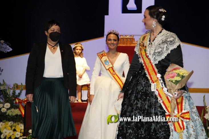 Marta Guzm?n ja 'reina' en les festes de Sant Vicent de la Vall