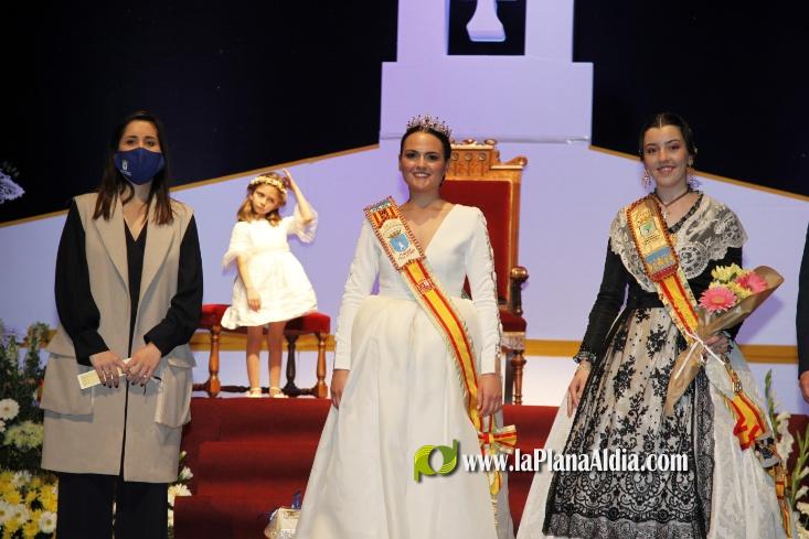 Marta Guzm?n ja 'reina' en les festes de Sant Vicent de la Vall