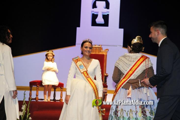 Marta Guzm?n ja 'reina' en les festes de Sant Vicent de la Vall