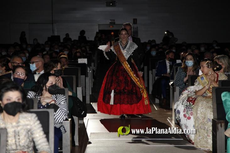Marta Guzm?n ja 'reina' en les festes de Sant Vicent de la Vall