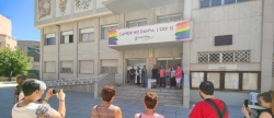 la-plaza-del-ayuntamiento-acogio-la-celebracion-del-dia-internacional-del-orgullo-lgtbi