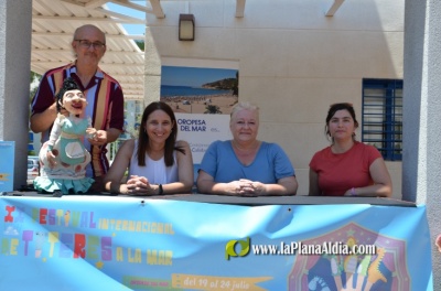 El festival internacional de Títeres a la Mar aterriza en Oropesa del Mar para conmemorar su 20ª edición
