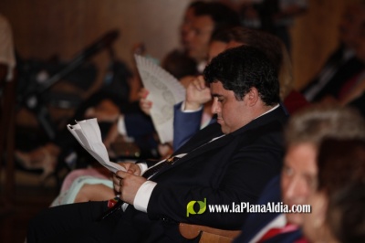 La noche 'horribilis' de la organización de la Presentación de la Reina de la Vila