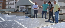 El Plan de eficiencia energética llega a los centros educativos con paneles solares que ahorrarán hasta 45.000 euros anuales 