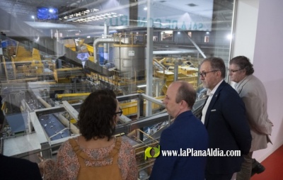 Jos Mart apuesta por el modelo de gestin de residuos limpio y verde de la planta de Algimia de Alfara para extenderlo por la provincia