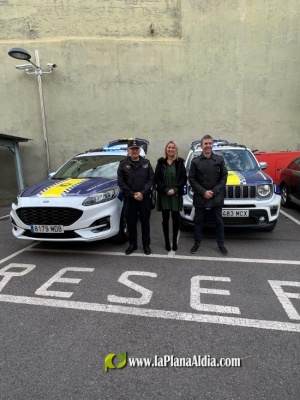 Vila-real incorpora dos coches 'eco' a la Policia Local