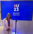 La profesora de la UJI Lucía Sánchez-Tarazaga aborda los retos del profesorado en la «Meeting for the EU Director General for School»