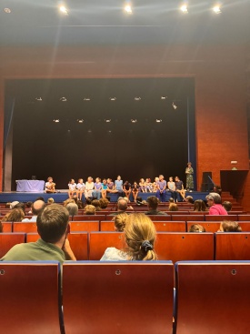 La coreógrafa Elvira Madrigal expone sus fotografías en el Centre Municipal de les Arts Rafel Martí de Viciana de Borriana