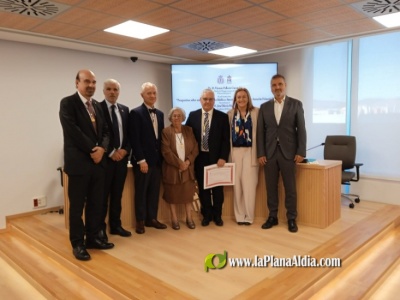 El dr. Vicente Pallarés ingresa en la RAMCV en un acto celebrado en el COMCAS