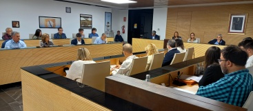 El Ayuntamiento de Almassora se une en apoyo a las mujeres víctimas de violencia y aboga por medidas de apoyo y preventivas