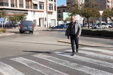 El Ayuntamiento de la Vall d'Uixo instala 50 puntos luminicos para mejorar la seguridad de los pasos de peatones
