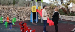 el-ayuntamiento-de-alcora-renueva-el-parque-infantil-de-la-foia-de-l-alcalaten