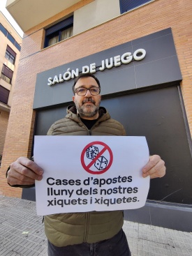 Compromís pide que la Diputación rechace que las casas de apuestas se sitúen cerca de los centros educativos