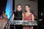 El Barri Val?ncia exalta Vera Mesado i Jennifer Rosell i llueix els seus 4 estendards en el 95? aniversari de la falla