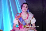 El Barri Val?ncia exalta Vera Mesado i Jennifer Rosell i llueix els seus 4 estendards en el 95? aniversari de la falla