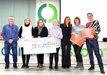 Almassora premia els millors i més originals aparadors nadalencs