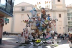 Burriana ya luce sus 36 monumentos falleros en las calles